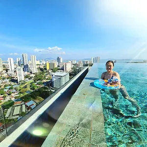 Beacon Executive Apartment George Town