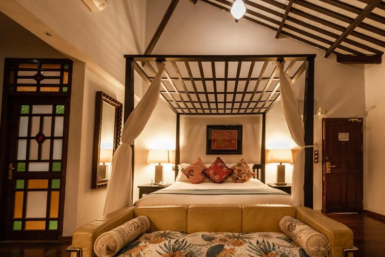 Hotel Penaga George Town 4*,